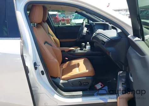 2022 Lexus Ux 200 из США, поврежденный, VIN JTHX3JBH0N2047232